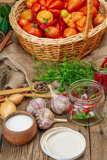 Ingrediente proaspete pe masă